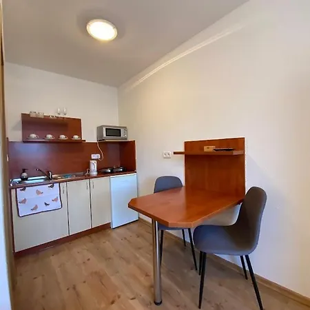 Apartmanovy Dom U Ivky Studia * Bešeňová