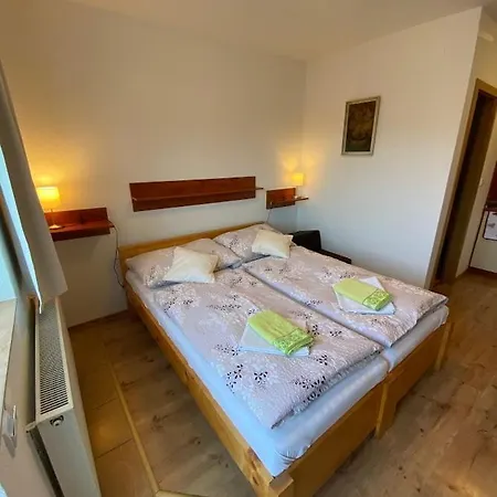 Apartmanovy Dom U Ivky Studia Lejlighed *