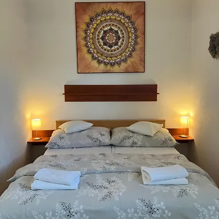 Apartmanovy Dom U Ivky Studia